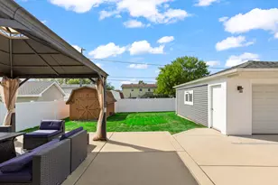 5823 Stuart Ln, Oak Forest, IL 60452 - Photo 21