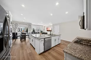 534 Watercress Dr, Aurora, IL 60504 - Photo 7