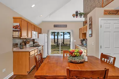 302 N Canal Street, Newark, IL 60541 - Photo 9