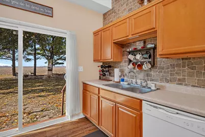 302 N Canal Street, Newark, IL 60541 - Photo 11