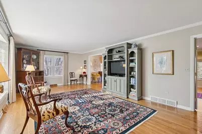 454 W Sheridan Place, Lake Bluff, IL 60044 - Photo 7