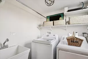 454 W Sheridan Pl, Lake Bluff, IL 60044 - Photo 25