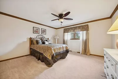 9S215 Florence Avenue, Downers Grove, IL 60516 - Photo 11