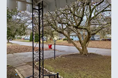 220 Brookwood Drive, Champaign, IL 61820 - Photo 29