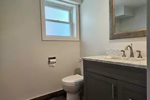 6509 W Sunnyside Ave, Harwood Heights, IL 60706 - Photo 7