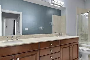 2811 N Bell Ave, Chicago, IL 60618 - Photo 15