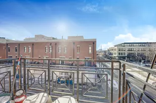 947 W 14th Pl, Chicago, IL 60608 - Photo 9