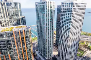 195 N Harbor Dr, Chicago, IL 60601 - Photo 13