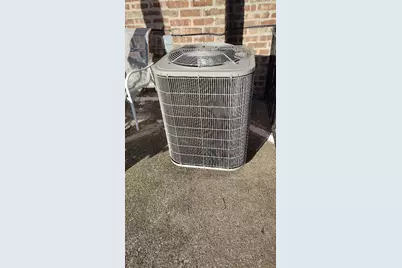 10841 S Vernon Avenue, Chicago, IL 60628 - Photo 23