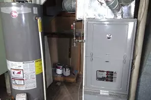 10841 S Vernon Ave, Chicago, IL 60628 - Photo 17