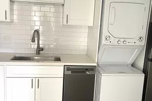 287 8th St, Wheeling, IL 60090 - Photo 5