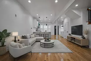 6845 S St Lawrence Ave, Chicago, IL 60637 - Photo 3