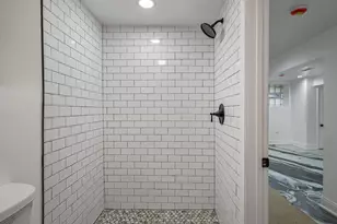 6845 S St Lawrence Ave, Chicago, IL 60637 - Photo 21