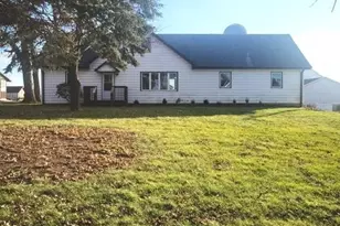 45W005 Berner Rd, Hampshire, IL 60140 - Photo 1