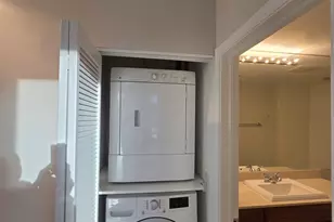 1841 S Calumet Ave, Chicago, IL 60616 - Photo 11