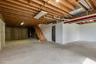 16W234 91st St, Burr Ridge, IL 60527 - Photo 27