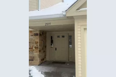 205 Glasgow Lane #V1, Schaumburg, IL 60194 - Photo 3