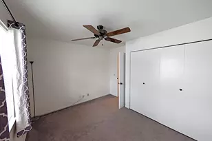 205 Glasgow Ln, Schaumburg, IL 60194 - Photo 15