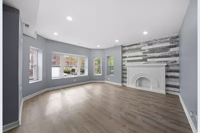 7716 S Kingston Avenue, Chicago, IL 60649 - Photo 3