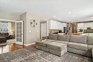 2558 Savanna Dr, Wauconda, IL 60084 - Photo 11