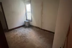 951 N Trumbull Ave, Chicago, IL 60651 - Photo 7