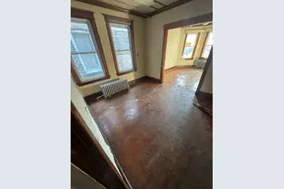 951 N Trumbull Avenue, Chicago, IL 60651 - Photo 3