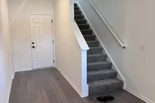 1526 Albany St, Grayslake, IL 60030 - Photo 5