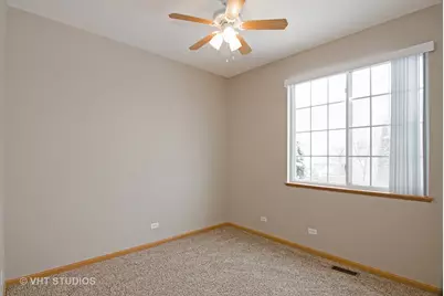 346 Evergreen Circle #346, Gilberts, IL 60136 - Photo 5