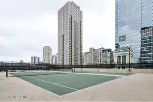 345 N LaSalle St, Chicago, IL 60654 - Photo 21