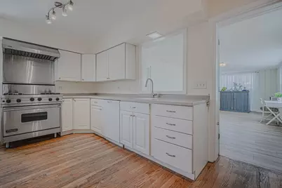 [Address not provided], Wilmette, IL 60091 - Photo 9