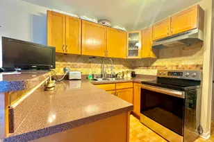 5600 Hillcrest Ln, Lisle, IL 60532 - Photo 13