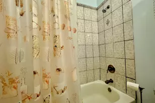 5600 Hillcrest Ln, Lisle, IL 60532 - Photo 21