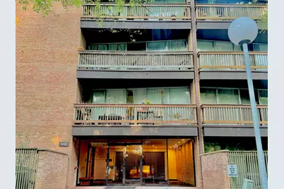 5600 Hillcrest Lane #3D, Lisle, IL 60532 - Photo 1