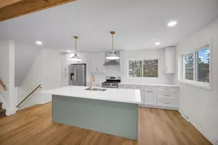 137 Julie Dr, Glenview, IL 60025 - Photo 9