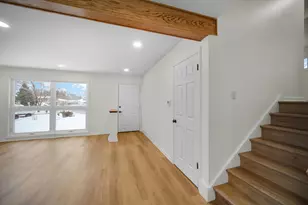 137 Julie Dr, Glenview, IL 60025 - Photo 11