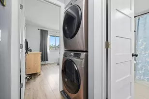 195 W Brandon Ct, Palatine, IL 60067 - Photo 15