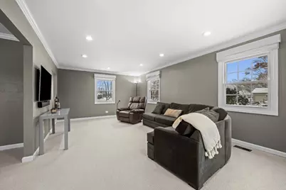 440 Burnt Ember Lane, Buffalo Grove, IL 60089 - Photo 9