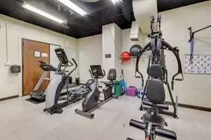 1310 N Ritchie Ct, Chicago, IL 60610 - Photo 33