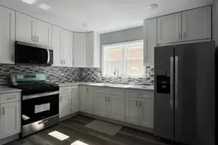 323 22nd Ave, Bellwood, IL 60104 - Photo 1