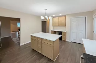 2128 Lancaster Heights Rd, Freeport, IL 61032 - Photo 9