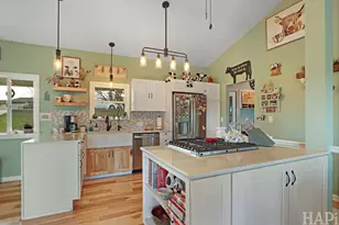 1512 W Oakleaf Dr, Johnsburg, IL 60051 - Photo 7