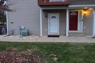 12245 Fairway Cir, Blue Island, IL 60406 - Photo 1