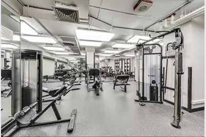 211 E Ohio Street #1003, Chicago, IL 60611 - Photo 17