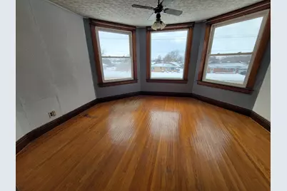 436 N Columbia Avenue, Oglesby, IL 61348 - Photo 5