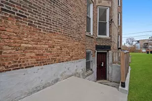 4615 S Vincennes Ave, Chicago, IL 60653 - Photo 7