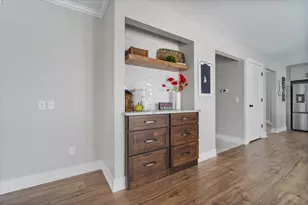 10 Prenzler Dr, Bloomington, IL 61704 - Photo 9