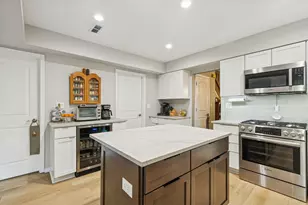 323 Morningside Dr, Bloomingdale, IL 60108 - Photo 17