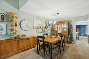 323 Morningside Dr, Bloomingdale, IL 60108 - Photo 9