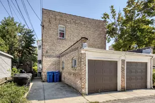 2700 W Albion Ave, Chicago, IL 60645 - Photo 7