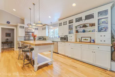 11N226 Peplow Road, Hampshire, IL 60140 - Photo 5